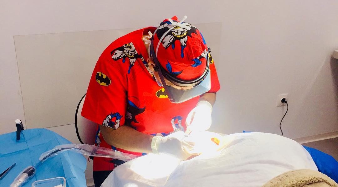 ¿En qué consiste la técnica FUE (Follicular Unit Extraction)?